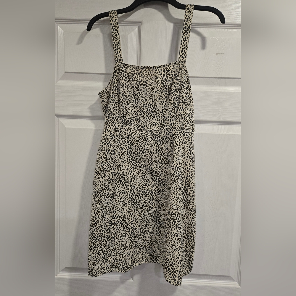 Spotted‎ Sleeveless Dress